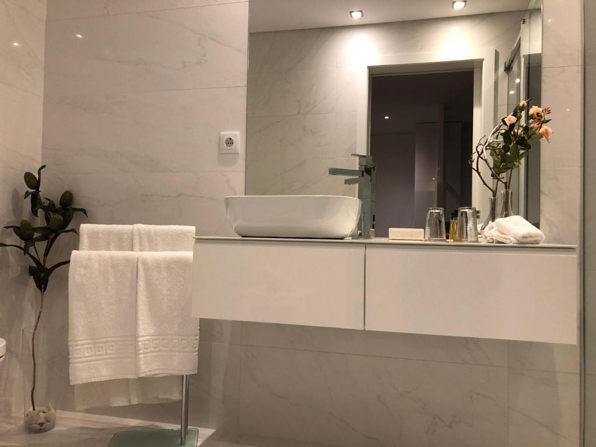 Deluxe Apartment - Aveiro Train Station, Center Екстер'єр фото
